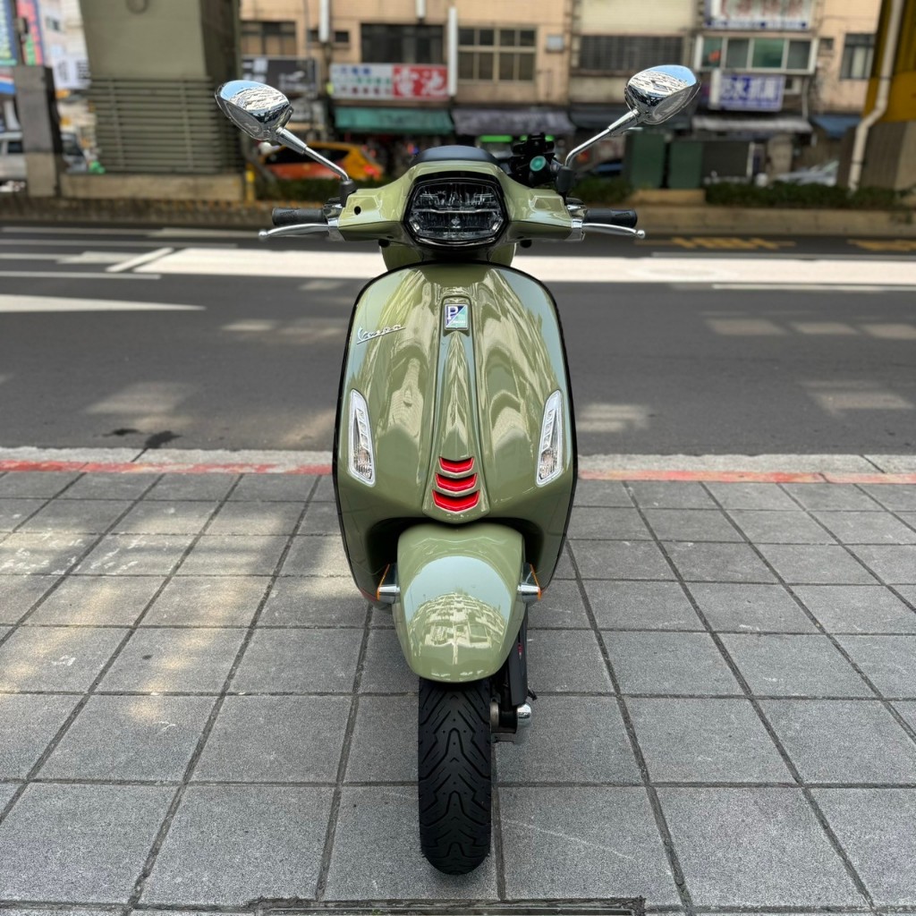 (貳輪嶼二手機車-新北中和店) 2022年 VESPA SPRINT 150 ABS #5550