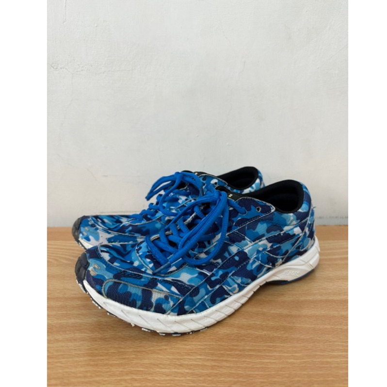 HYPER HEROES 男女 運動鞋 慢跑鞋 24.5cm US7 休閒 輕量 運動家 迷彩 藍 二手 現貨