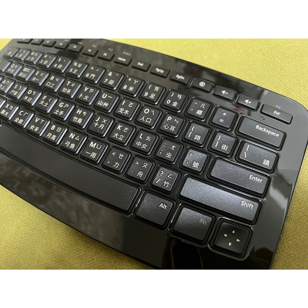 近全新~絕版微軟 Microsoft Arc 2.4G 無線鍵盤Arc Keyboard 繁體中文