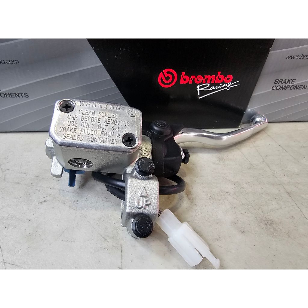 【貝爾摩托車精品店】BREMBO 11mm 側推 可調 右邊 前碟 主缸 總汞 PS11 銀色 軟Q DIO