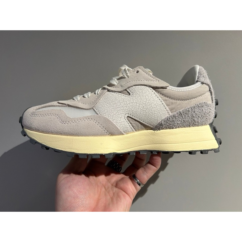 New Balance 327 海鹽灰 復古休閒鞋 U327WRB