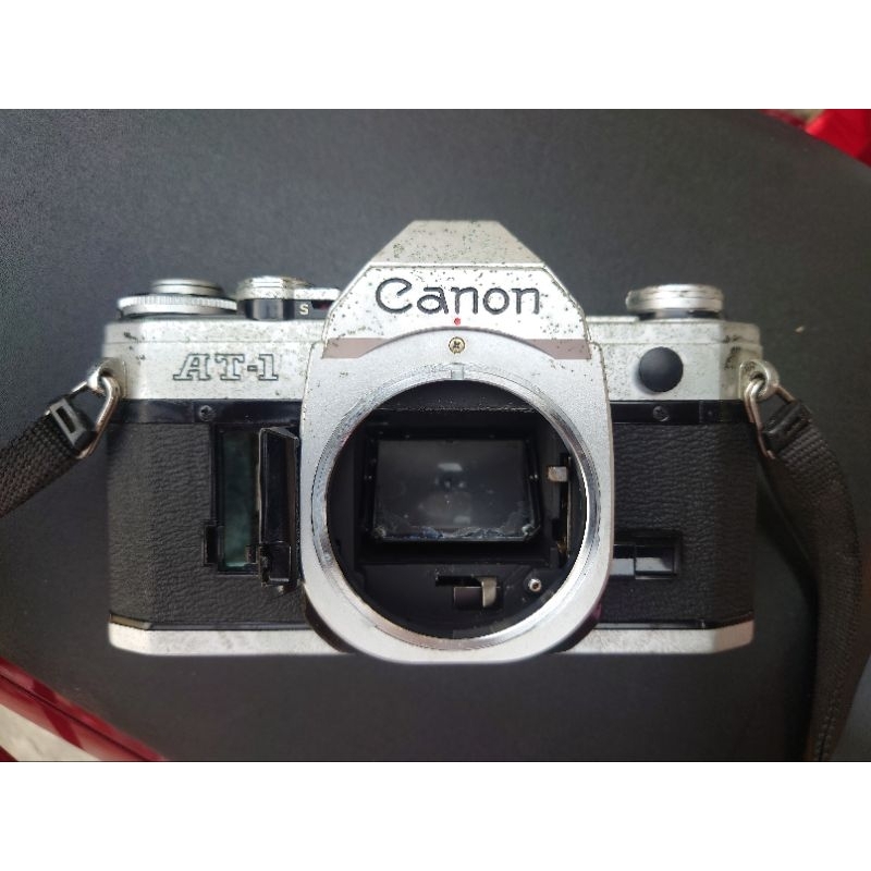 Canon AT-1