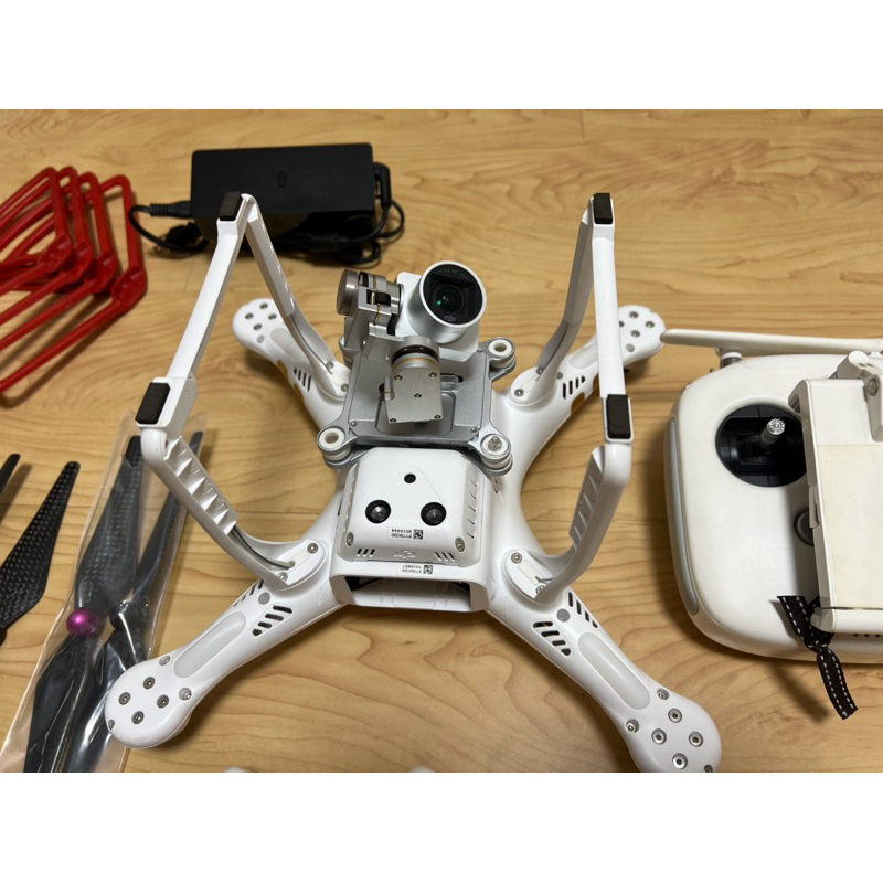 大疆精靈3 專業版 DJI Phantom 3 Professional 4K空拍機無人機 P3P 二手 考照