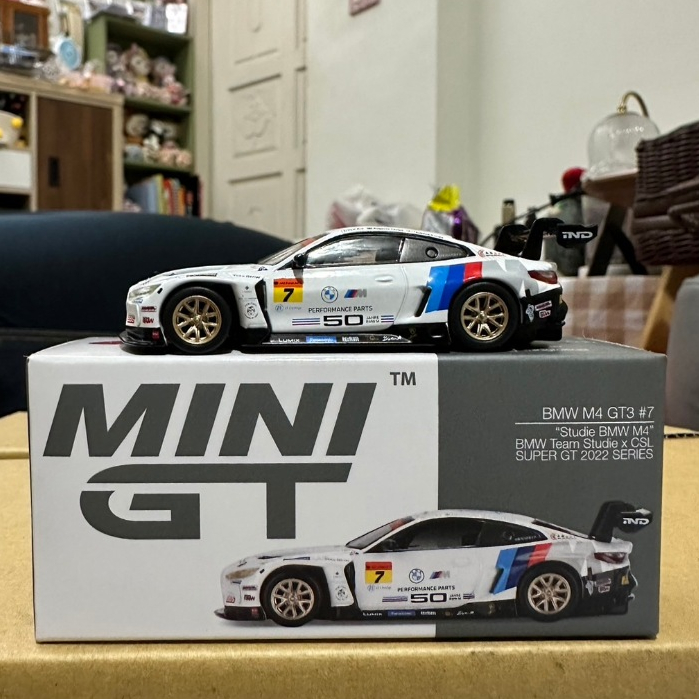 泡泡TOYS MINI GT 484 BMW M4 GT3 Super GT GT300 已拆美品含膠盒