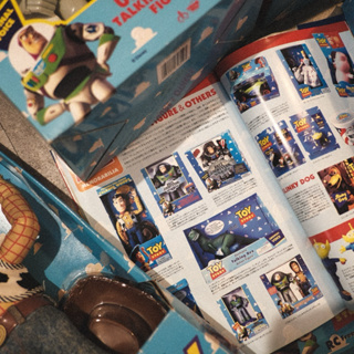 Myu - 皮克斯 玩具總動員 胡迪 巴斯光年 雜誌 書本 擺飾 收藏
