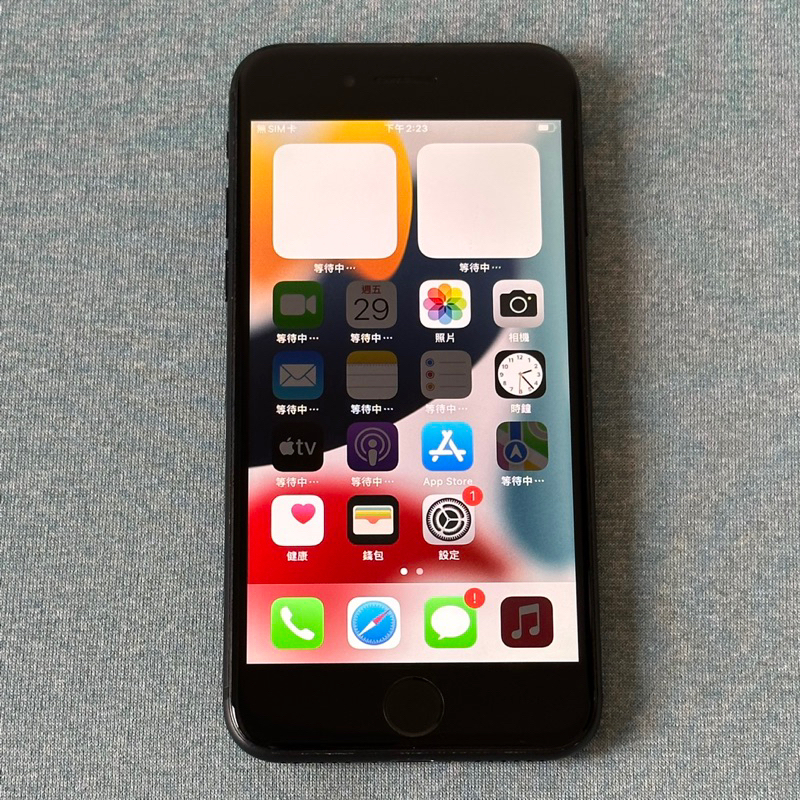 iPhone 7 32G 霧黑 功能正常 二手 IPhone7 i7 4.7吋 美版 蘋果 Apple 螢幕稍微刮傷