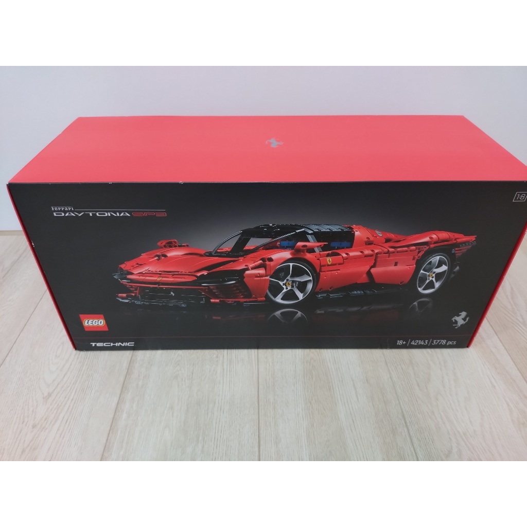 【LEGO 樂高】科技系列 42143- Ferrari Daytona SP3（貓兒子咬的盒損版）