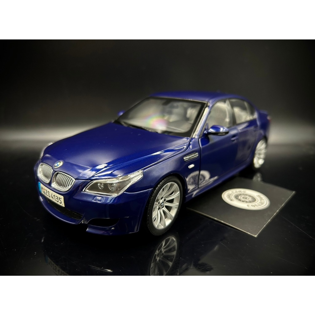 【收藏模人】Kyosho BMW M5 E60 seden 寶藍色 無盒 1/18 1:18