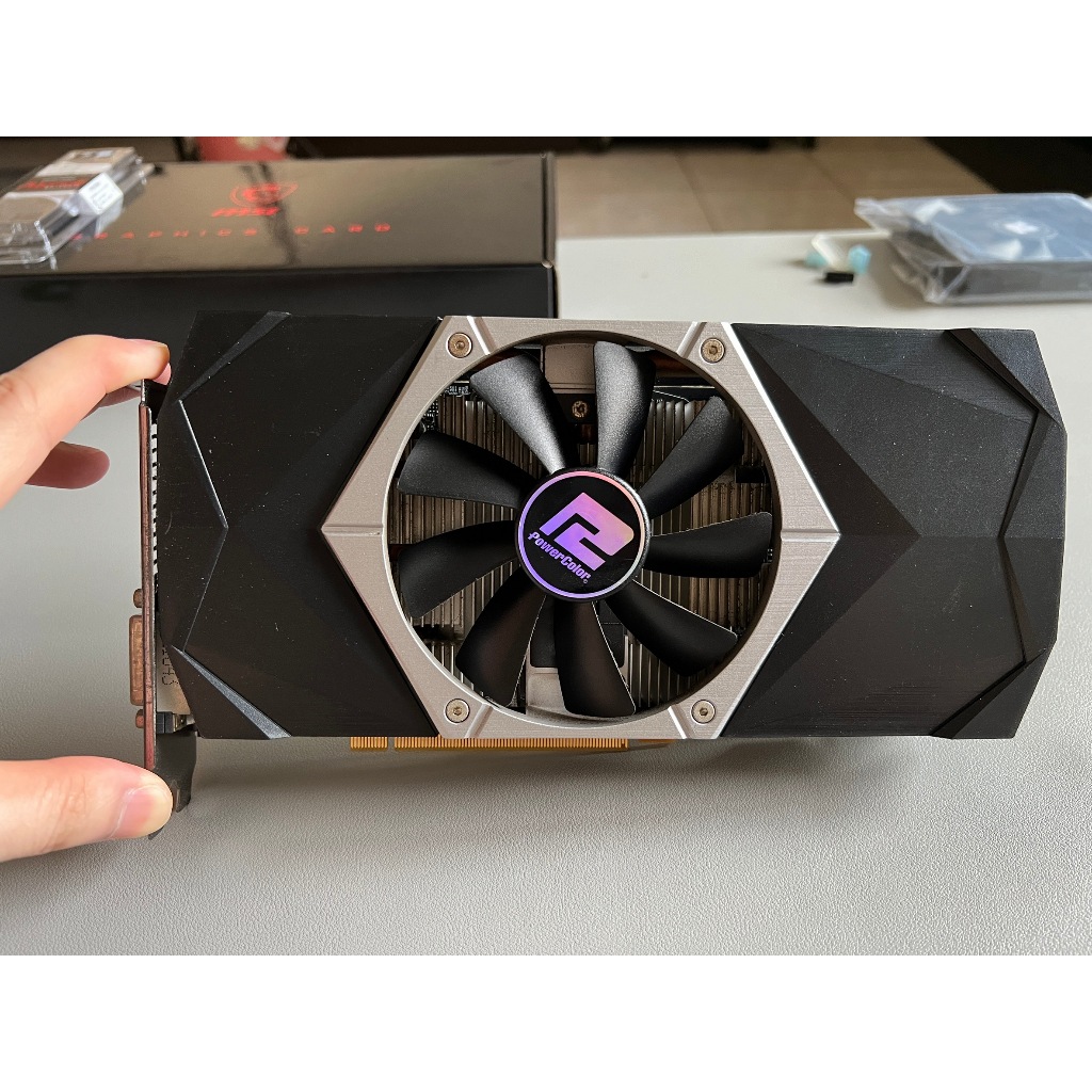 撼訊 RX 470 4GB 效能等於 GTX970 GTX1060