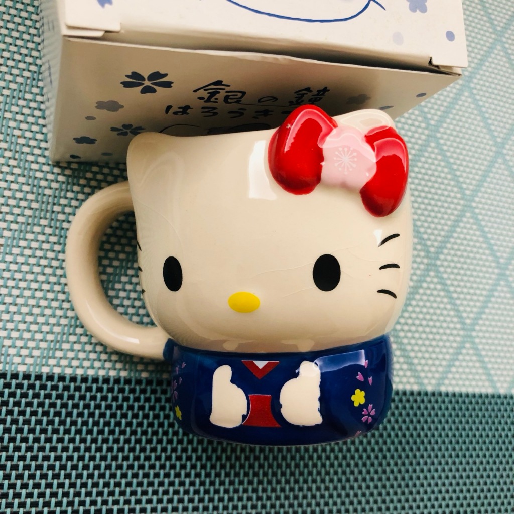 【購入未使用過】日本北海道限定 銀の鐘 Hello Kitty 咖啡杯