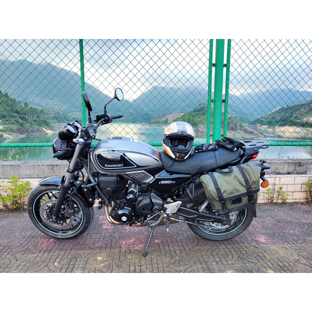 川崎Z650RS馬鞍包 適用於 川崎 Z650RS改裝機車置物袋 Z650RS 機車貨架 Z650RS防Z650RS