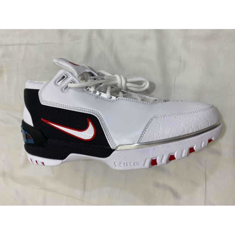 AIR ZOOM GENERATION RETRO LEBRON JAMES LBJ詹姆斯小皇帝us 10.5 AZG