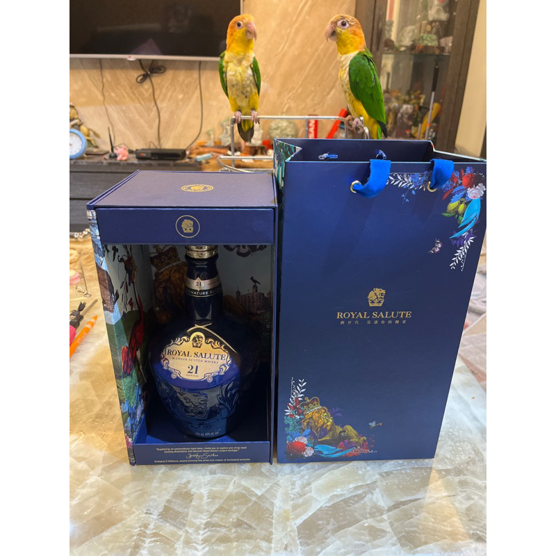 皇家禮砲21年空瓶附紙帶