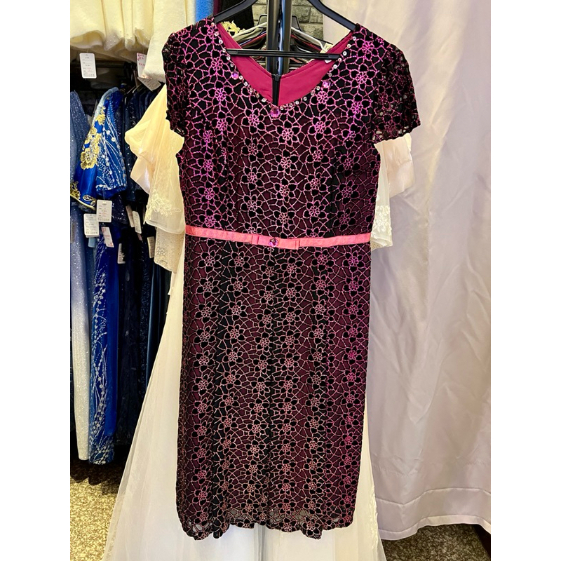 媽媽禮服洋裝 亮粉色黑色網紗 燙粉亮片花 立體感華麗 腰緞帶🎀 中長版尺碼XL