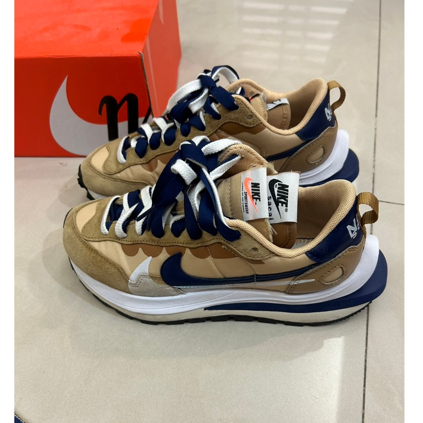 【二手】Sacai X Nike VaporWaffle 奶茶色