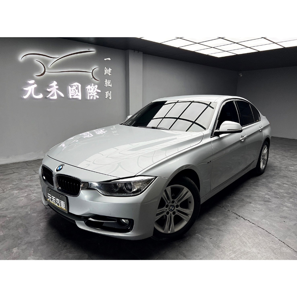 2012 F30 BMW 3-Series Sedan 320i Sport 2.0 星耀銀