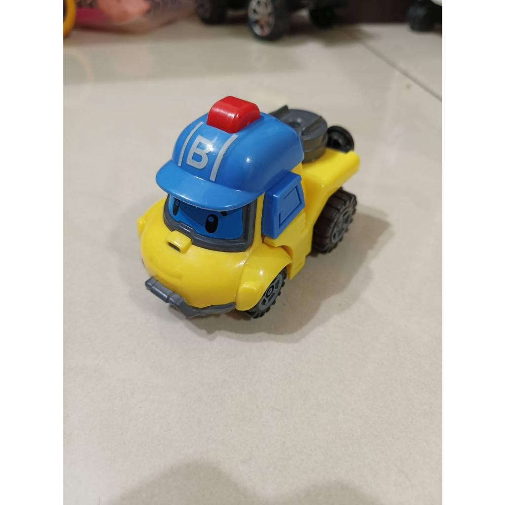 【二手衣櫃】兒童玩具 POLI 波力 救援小隊 車系列玩具 工程車 卡通車 變形玩具車 變形巴奇 拆裝車 有缺件