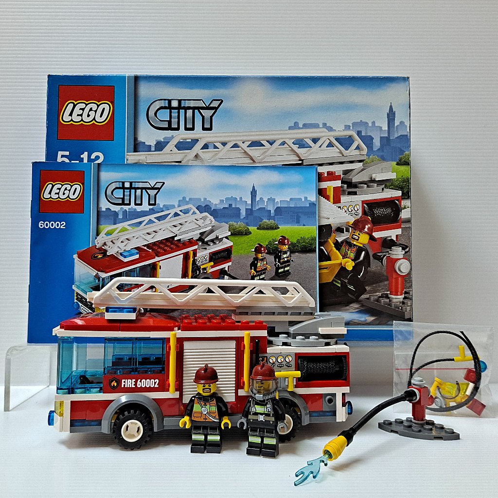 [ 小店 ] 積木 LEGO 樂高 60002 消防車 含說明書 外盒 二手品 H7