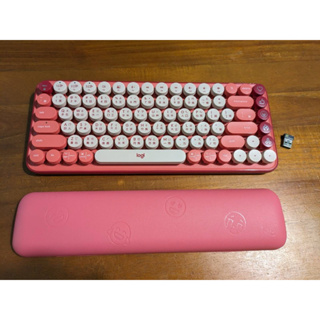 標題：羅技 POP KEYS 無線機械式鍵盤(茶軸)-魅力桃 ＋ 贈 羅技 POP 潮流手托-魅力桃 - 復古打字機造型