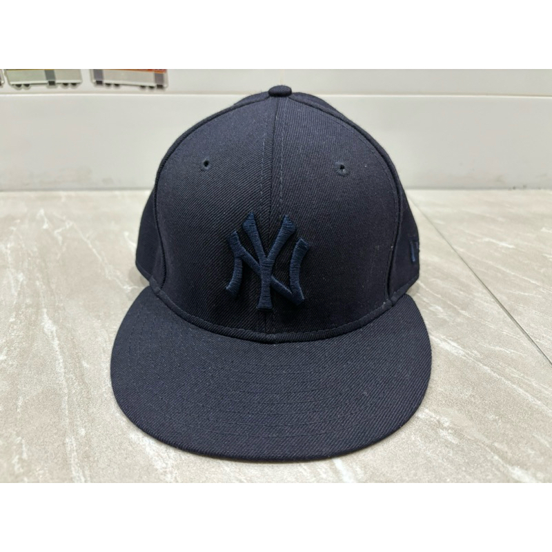 [二手] NEW ERA 59FIFTY NY 紐約洋基 棒球帽 黑色Logo MLB 不可調 7又1/8 56.8公分