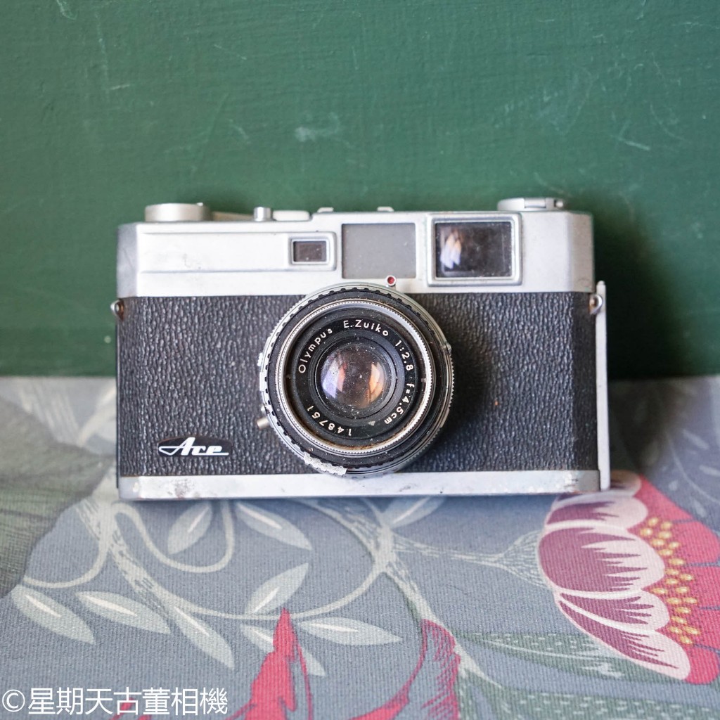 【星期天古董相機】不能用的 Olympus ACE 零件機 擺飾 道具