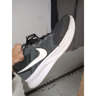 Nike run swift 3 運動慢跑鞋US9.5黑白