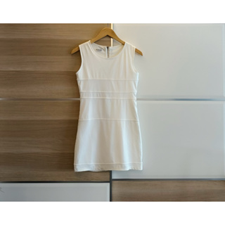 Fashion 白色彈性洋裝 （ 品牌 性感 洋裝 無袖 白色 拉鍊 圓領 S M