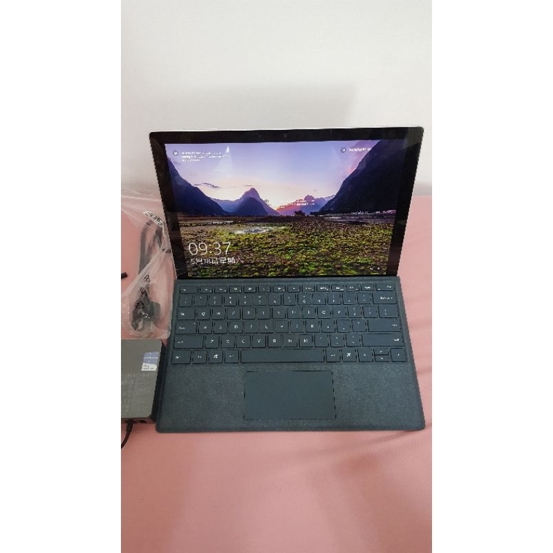 微軟 Surface Pro7 Plus i5-1135G7 16g 256g with LTE 功能正常 無盒裝