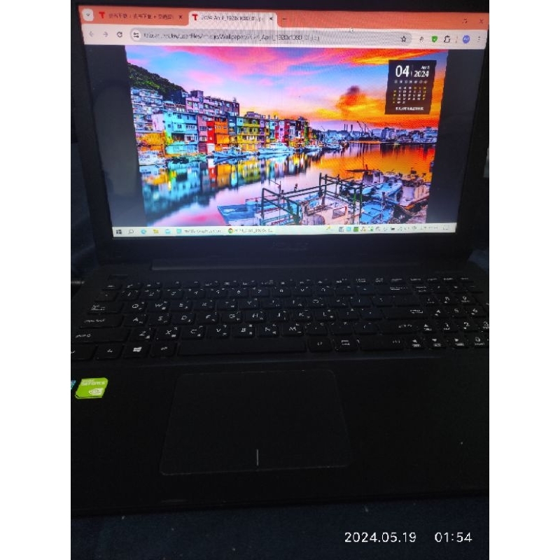 華碩 ASUS X554S 15.6吋 獨立顯卡，N3700真四核心 4G記憶體 128G固態硬碟，超省電，電池正常