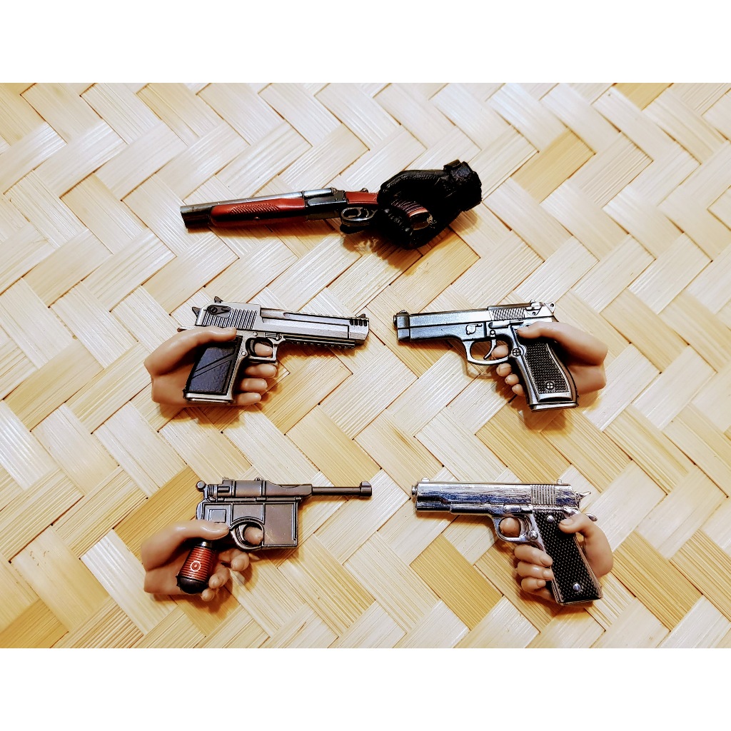 【現貨商品】合金材質 武器 模型 槍 公仔 沙漠之鷹 毛瑟 雙管散彈槍 貝瑞塔92手槍 可搭配 18公分 30公分 人偶