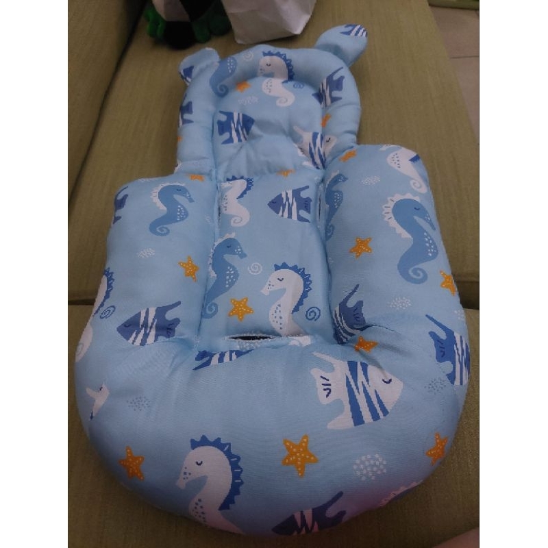 二手嬰兒提籃保護墊（藍色海馬）