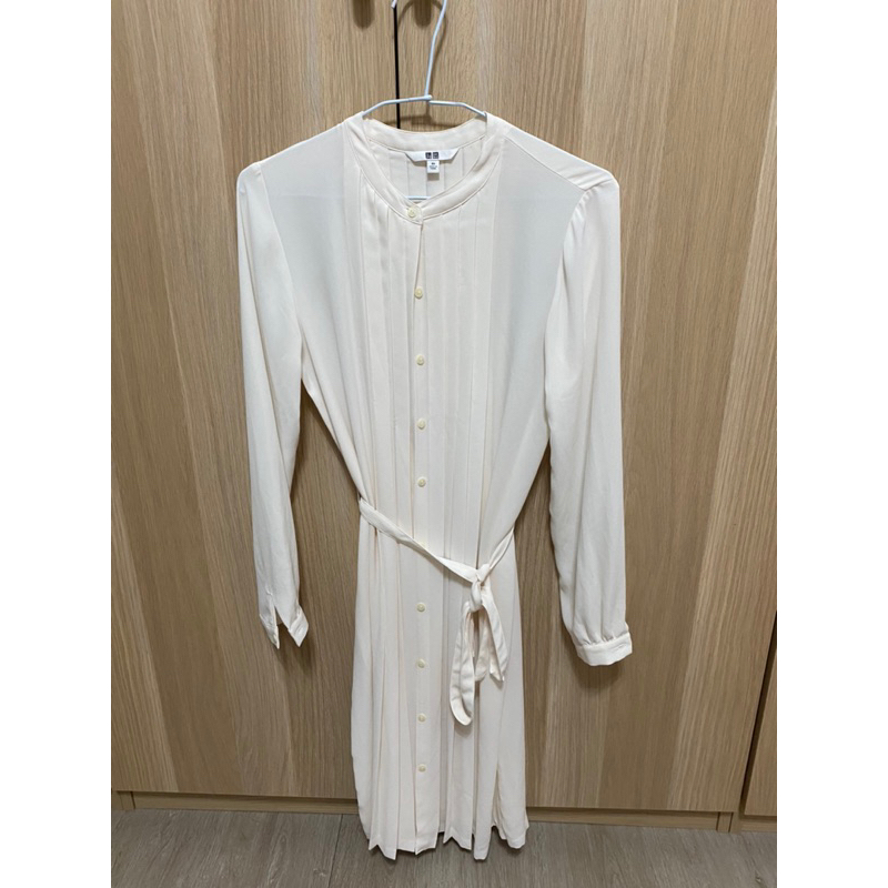 Uniqlo  OL白色洋裝(附腰帶）