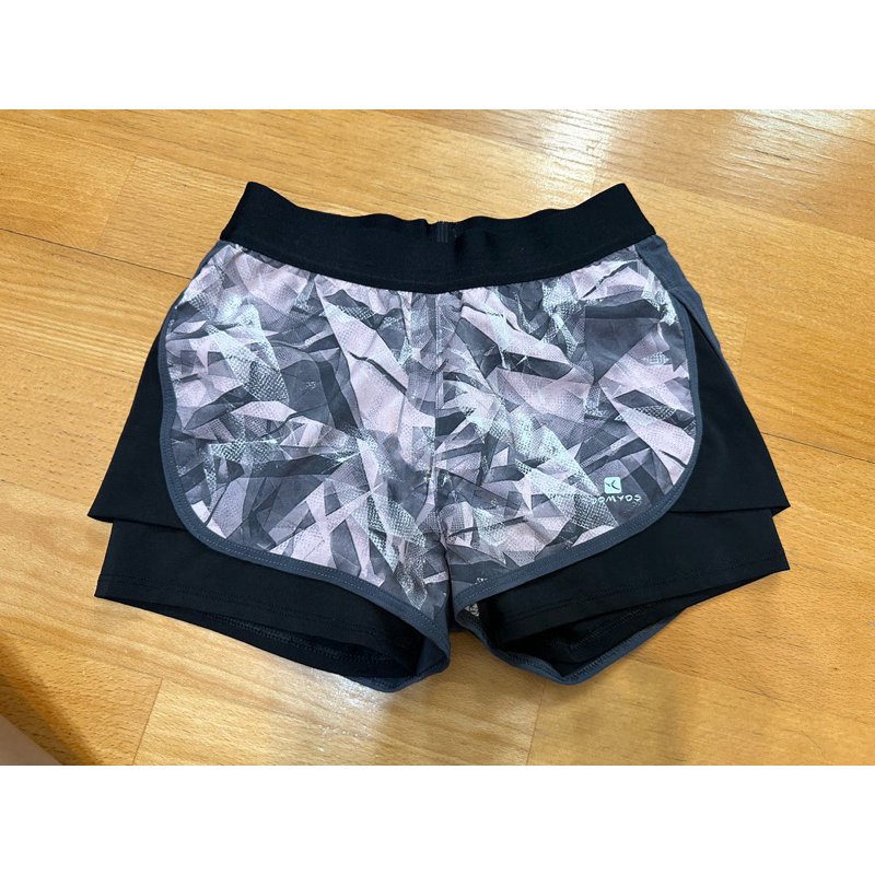 迪卡濃 女童跑步運動短褲（10y)