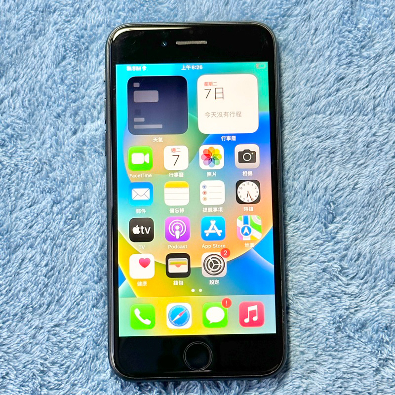 iPhone SE 2 64G 黑 功能正常 二手 IphoneSE2 SE2 4.7吋 蘋果 apple 螢幕刮傷