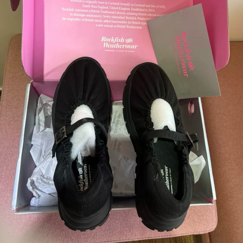 ✨近全新✨韓國購入🇰🇷 英國🇬🇧Rockfish 厚底 瑪莉珍鞋 娃娃鞋 芭蕾鞋 UK 4.5 (240)