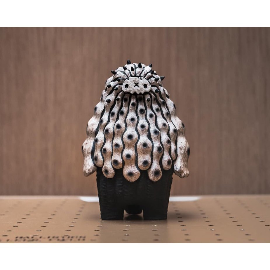 最終価格 羅本製所 COPIAPOA MONSTER 黒王丸 ソフビランタン