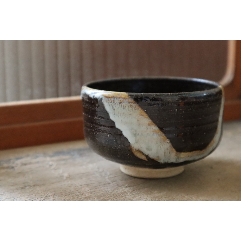 《部町》日本 香山窯 柴燒潑墨抹茶碗 ｜抹茶 茶道具 茶道 花道 花藝 神社 茶葉 茶杯 茶海 茶藝 普洱茶