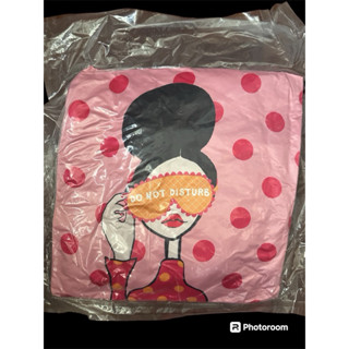 Alice + Olivia Stacey Face 粉色泡泡經典時尚抱枕保證全新未拆封