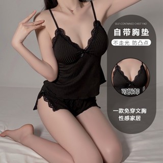 TUOLANG™ 性感深V帶胸墊蕾絲拼接吊帶上衣 收腰開叉短褲 性感睡衣 冰絲睡衣 蕾絲睡衣 家居服套裝