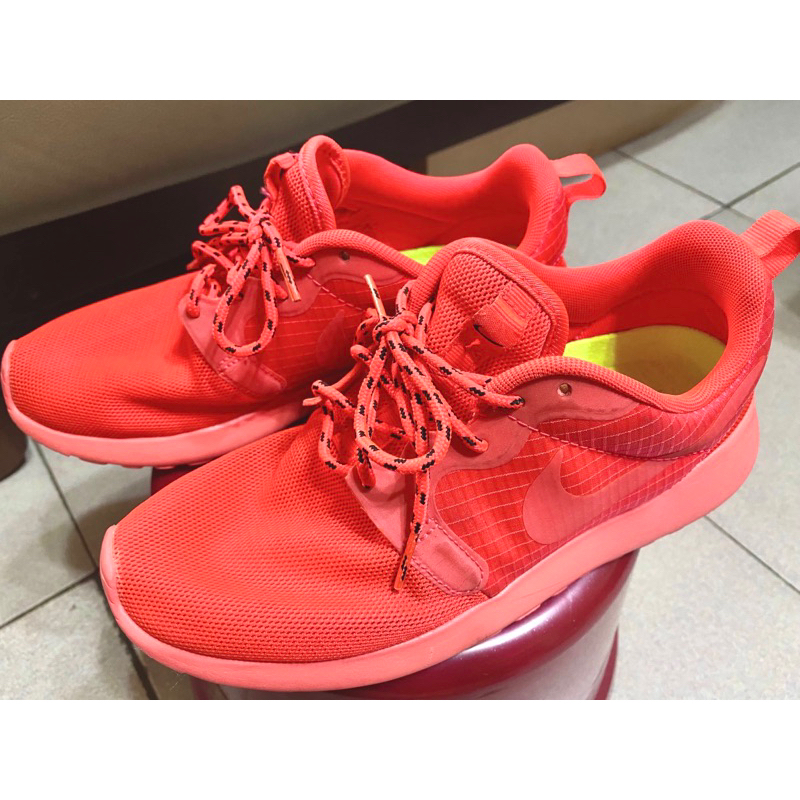 Nike WMNS Roshe Run HYP 桃紅．女鞋．運動鞋．23.5cm