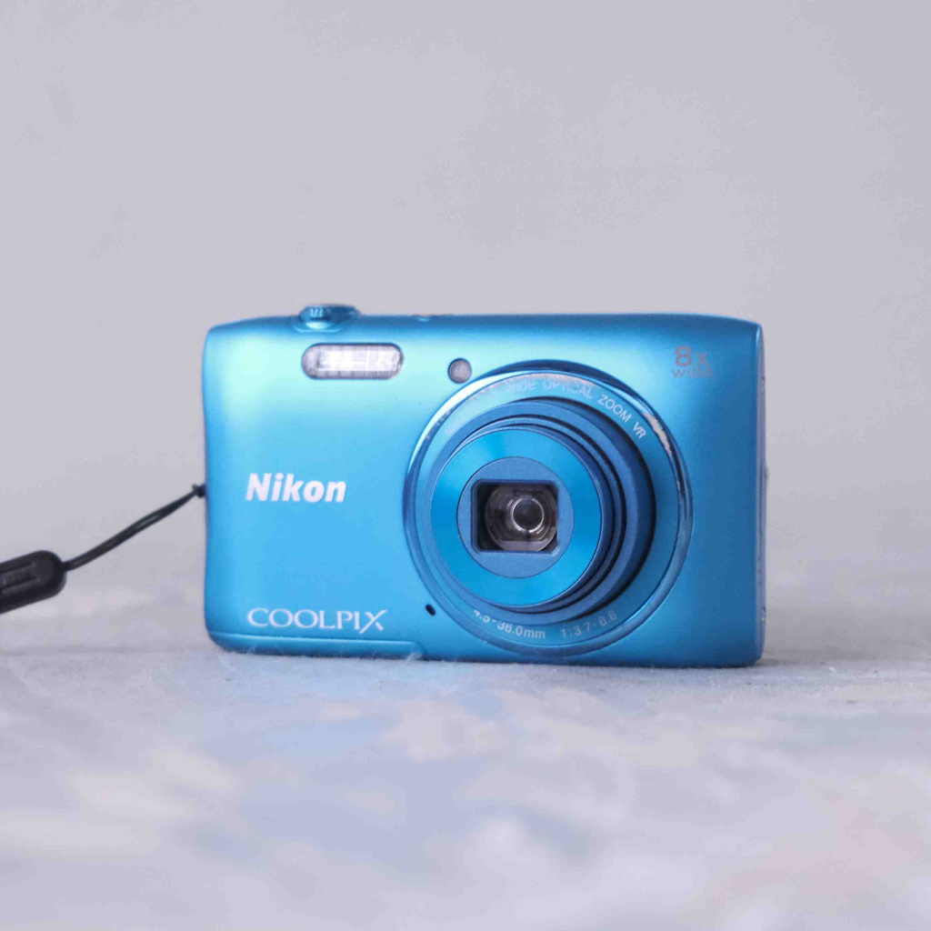 Nikon CoolPix S3600 早期 CCD 數位相機 (2000畫素)