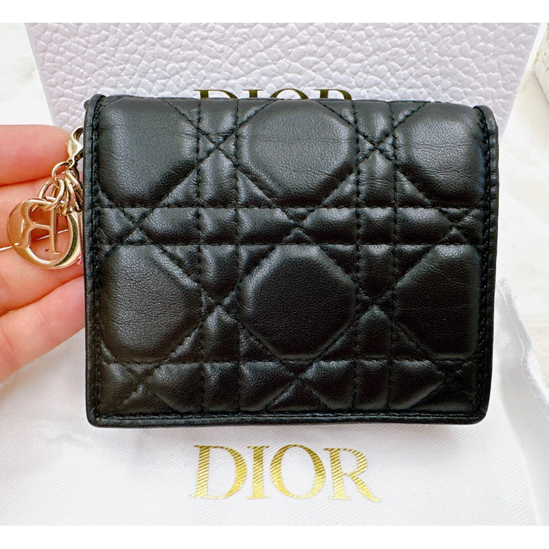 全新專櫃貨~迪奧Dior迷你LADY DIOR短夾錢包~售價21000元