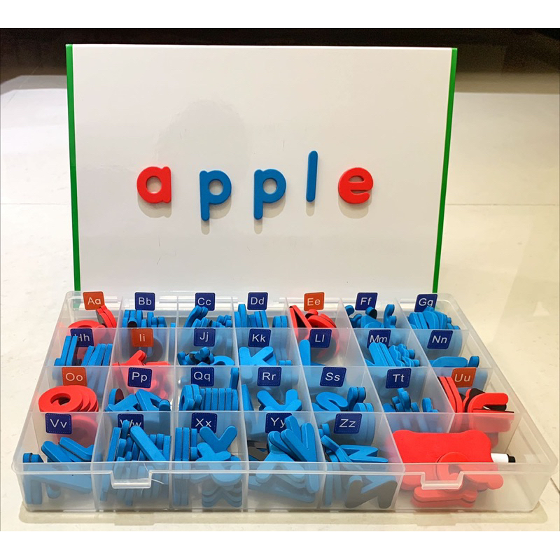 ［二手］英文教具字卡 英文字母磁力貼