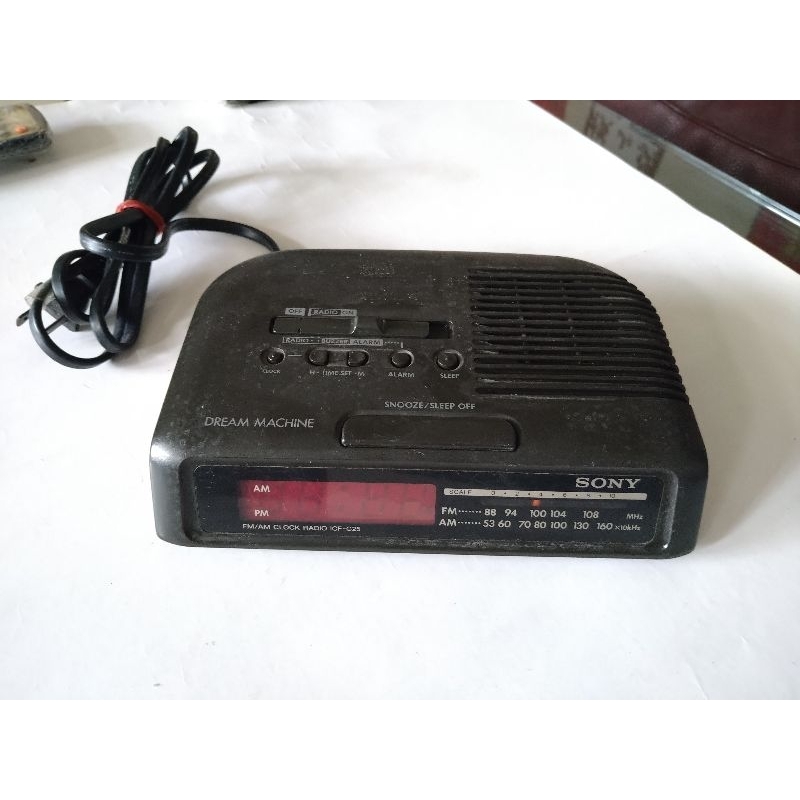 SONY ICF-C25時鐘收音機，功能正常（6380）