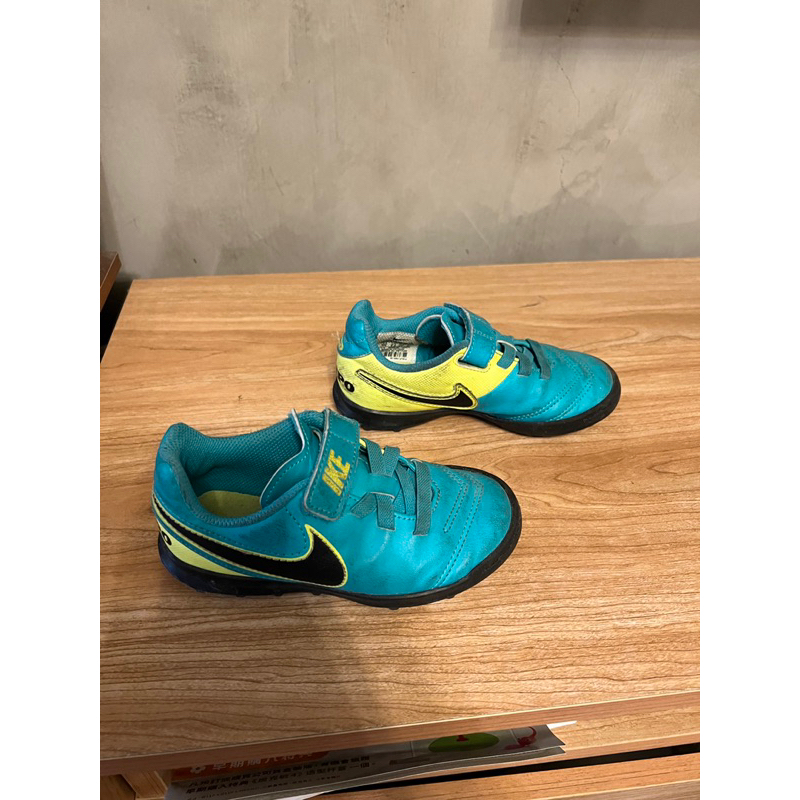 nike兒童足球鞋 二手 16 cm