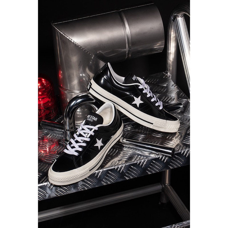 Converse One Star HanByeol 黑色漆皮 165741C