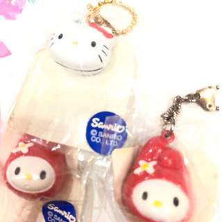 日本進口三麗鷗Hello Kitty跟美樂蒂的鐵製品鈴鐺吊飾