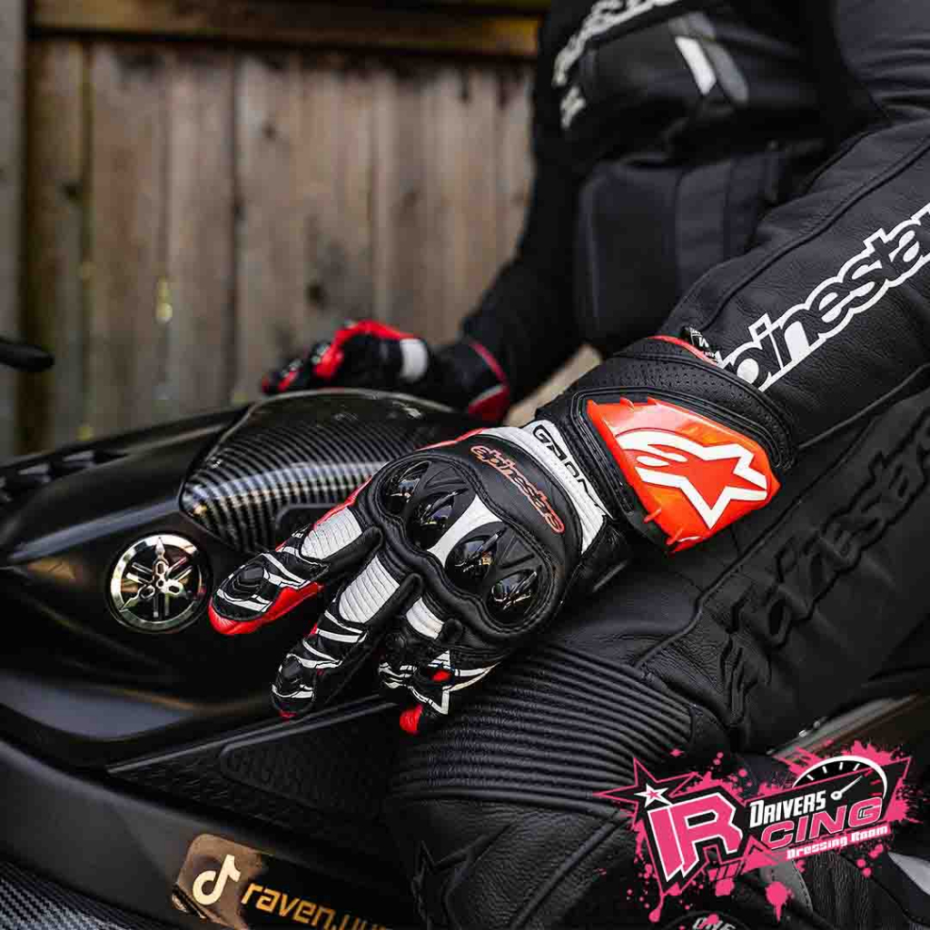 ♚賽車手的試衣間♚Alpinestars® GP Pro R3 Gloves B/W/R 新款 賽車 防摔手套