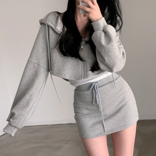 【太妮絲P259】現貨 美式 美辣 短版連帽外套+包臀口袋棉裙 套裝 運動風 連帽外套 春天女裝