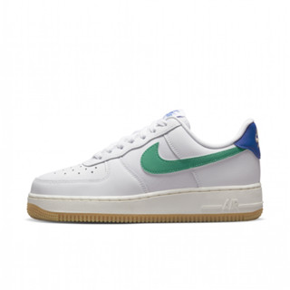 NIKE WMNS AIR FORCE 1 07 AF1女 休閒鞋-白綠-DD8959110